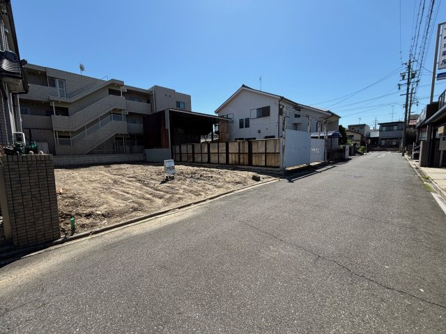 南区六条町三丁目土地の前面道路含む現地写真