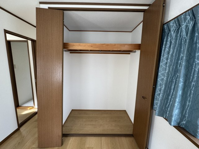 立川市西砂町4丁目戸建の収納