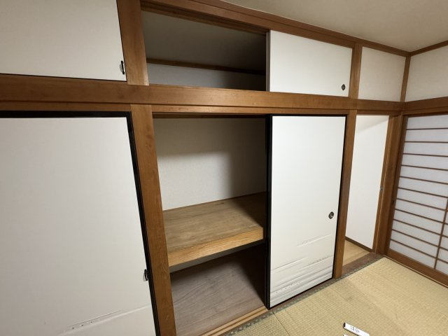 立川市西砂町4丁目戸建の収納