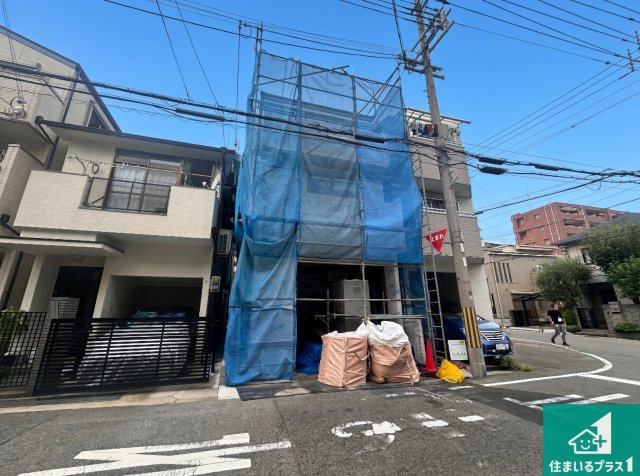 神戸市灘区友田町　新築一戸建ての外観|現在建築中！落ち着いた街並みで新生活を始めることが出来そう！周辺の物件も併せてご紹介させて頂きます！