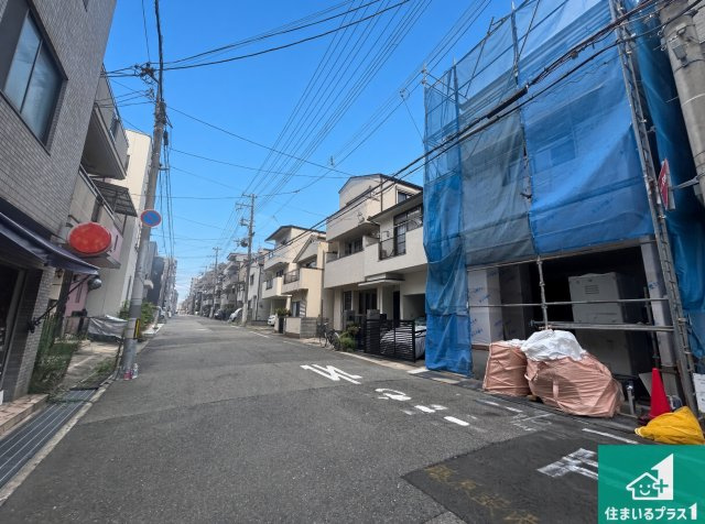 神戸市灘区友田町　新築一戸建ての前面道路含む現地写真|周辺は落ち着いた街並みの住宅地！子育てがしやすい住環境です！まだ未完成ですが、現地でしかわからない事もございます。是非一度ご覧ください。