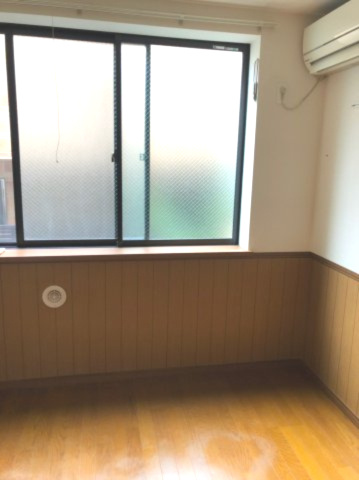 アーバンプレイス東新宿ⅡAの居間・リビング