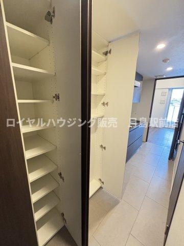 ☆玄関収納☆※別部屋参考写真