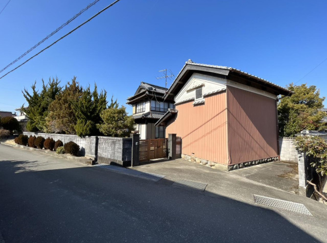 「土地面積176坪！」南国市物部　中古一戸建ての外観