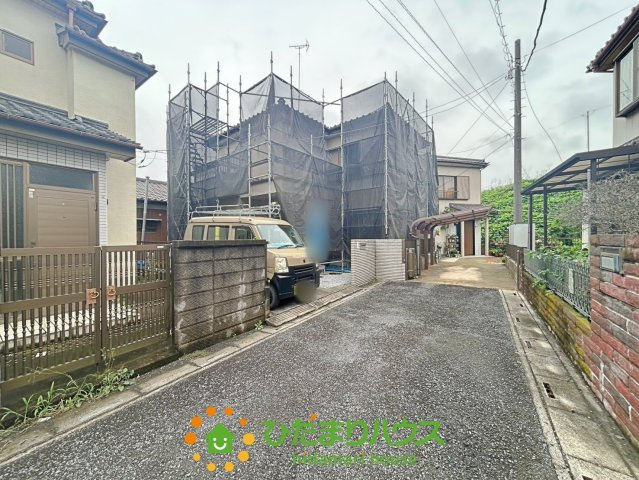 久喜市間鎌　中古一戸建ての前面道路含む現地写真|2026/9/11　撮影