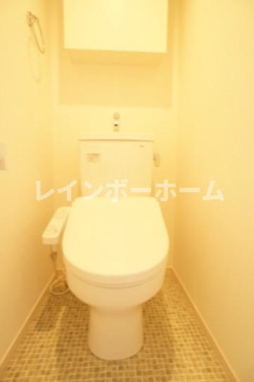 船橋市海神町南１丁目のアパートのトイレ