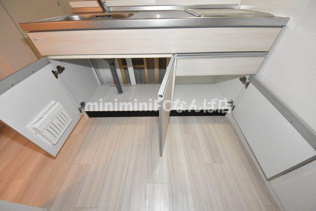 セレニテ本町リアン