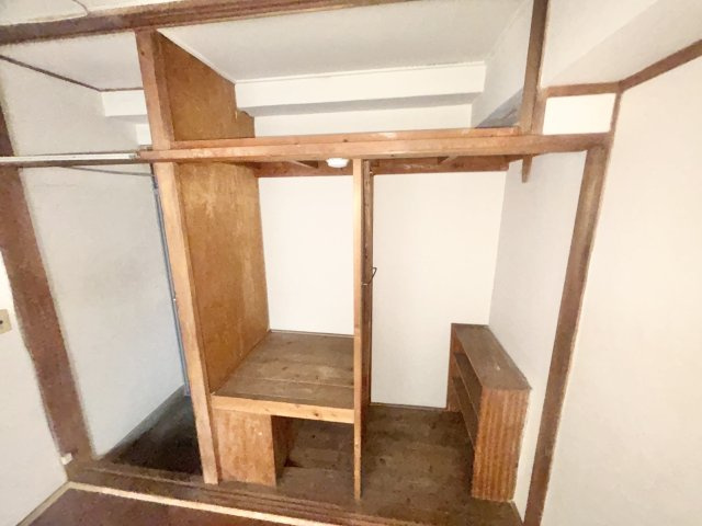 オランダビルの設備