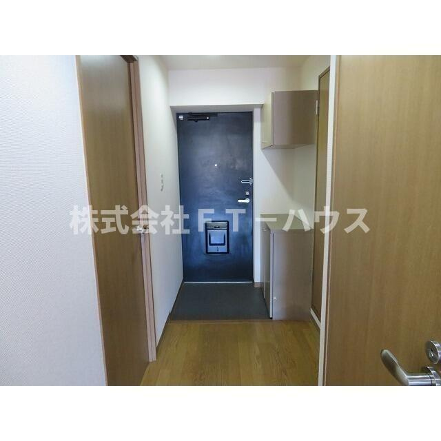 ガーデンヴィラクレセントの玄関