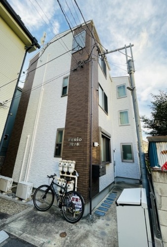 FERIO四ツ木の外観
