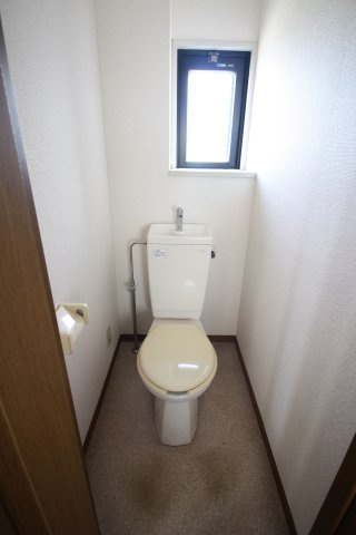 三鷹市牟礼２丁目の賃貸マンション