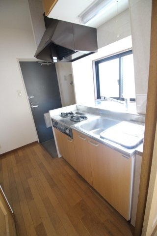 三鷹市牟礼２丁目の賃貸マンション