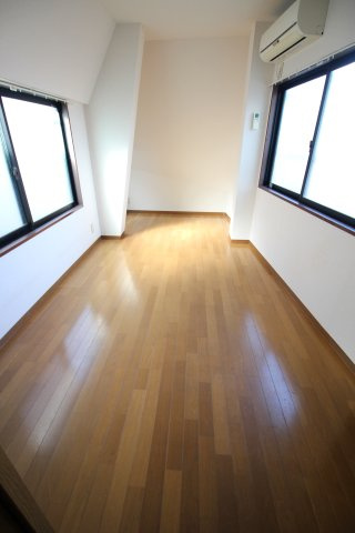 三鷹市牟礼２丁目の賃貸マンション