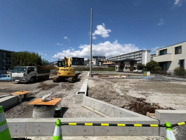 売土地　裾野市佐野５区画分譲地の前面道路含む現地写真|4.3撮影