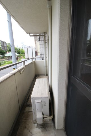 ヴィクトワール大供のバルコニー