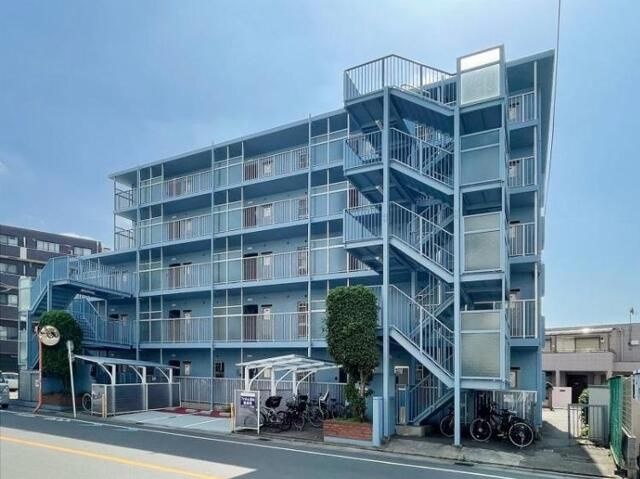 ファルム烏山の外観