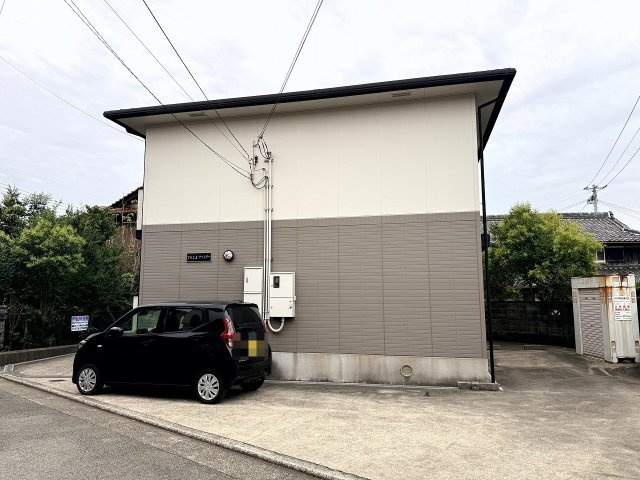 てらじまファミリーの駐車場