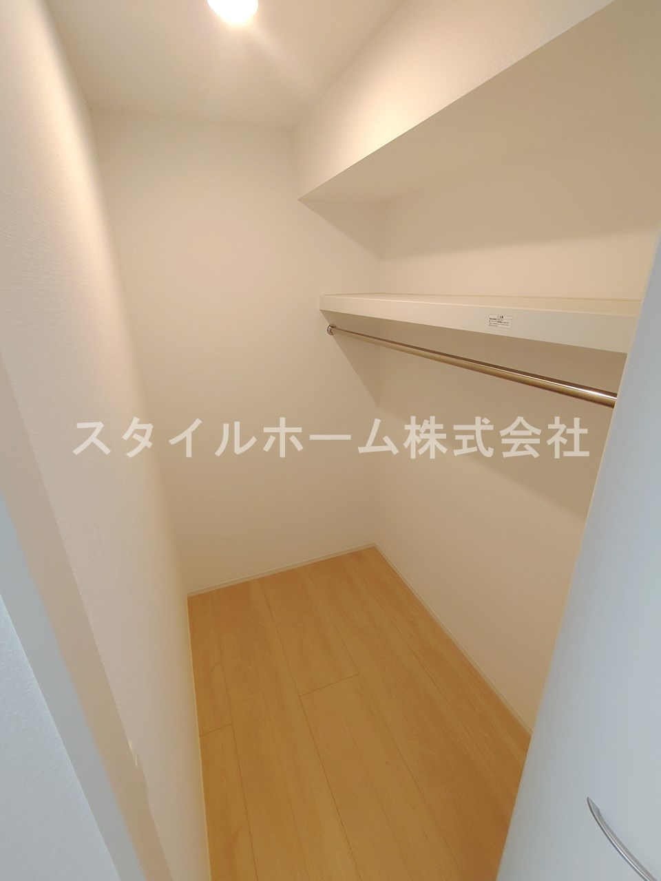 ギャレ花水木の収納|別部屋写真です。