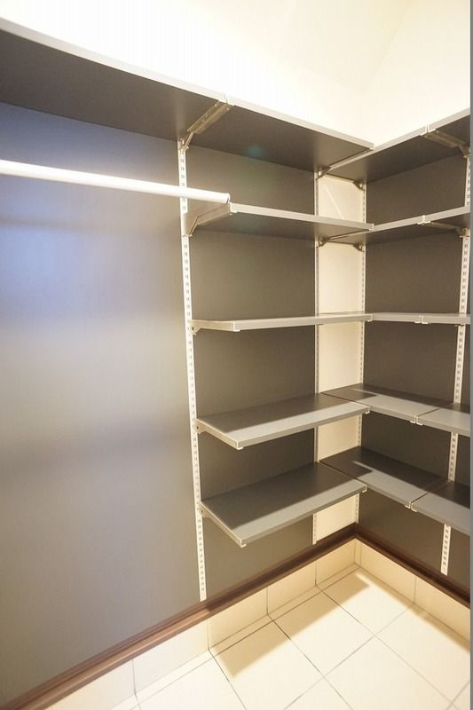 松原６丁目戸建の収納