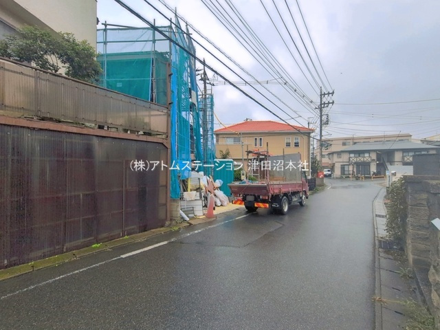 【前面道路含む現地写真】 | アトムセレクト船橋市三山512　1棟1号棟