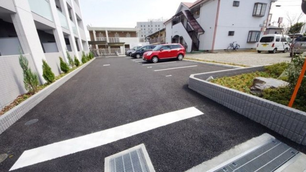 スプランドゥール(和光市)の駐車場