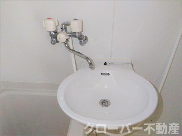 レオパレスキララの洗面所