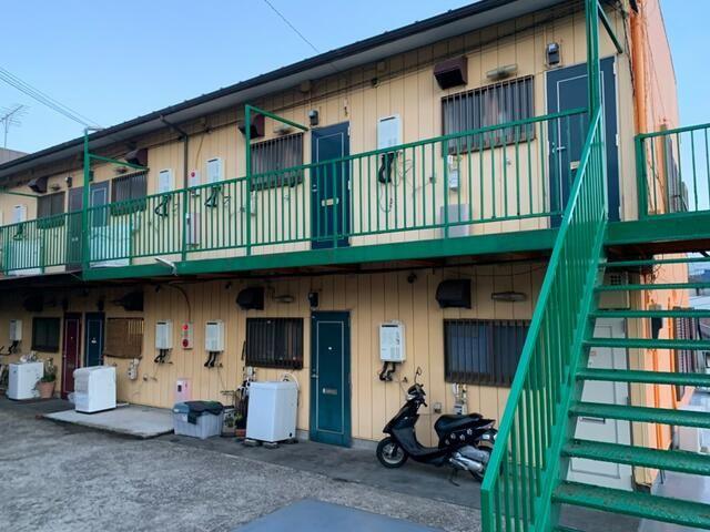 内外学生宿泊文化会館の外観