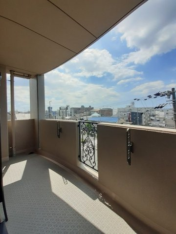 アット長田のバルコニー