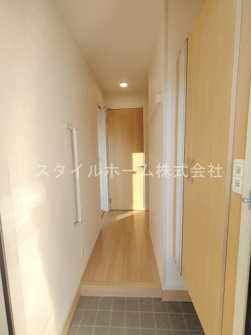サンハイム野路の玄関