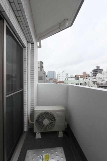 AZEST東陽町のバルコニー