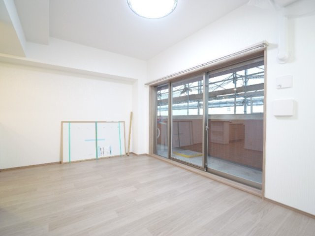 プレジオ池袋NORTHの居間・リビング