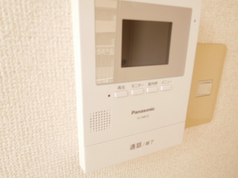 民由社ビルのセキュリティ