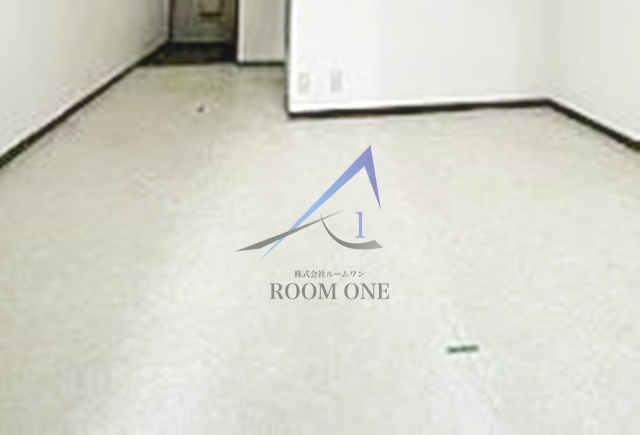 DIKマンション新橋 の居間・リビング|洋室のお部屋です。