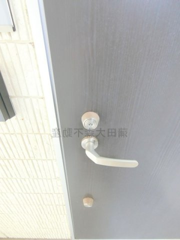 ウェルスクエア蒲田EASTの玄関