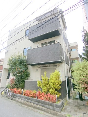 ウェルスクエア蒲田EASTの外観