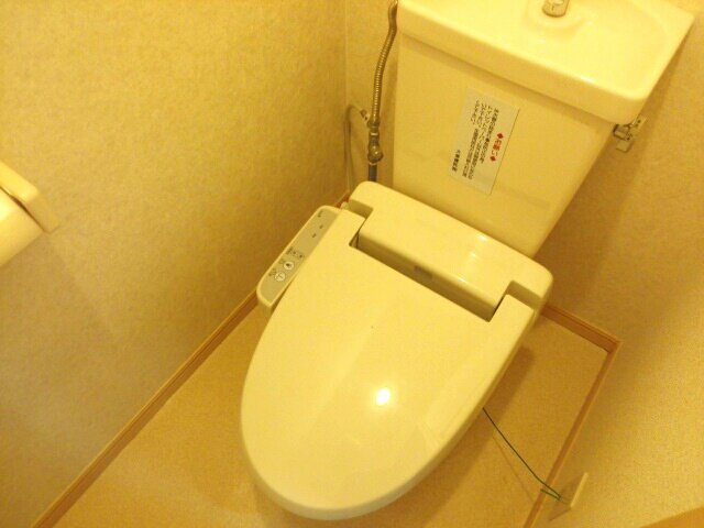 グリーンハイツカワムラのトイレ|コンパクトで使いやすいトイレです