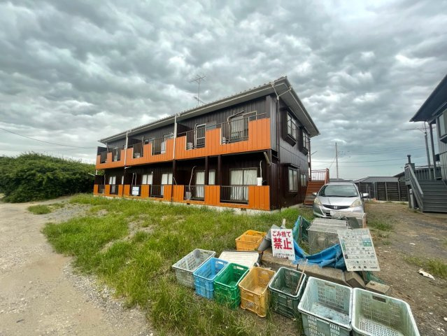 茨城県行方市　一棟アパートの間取り