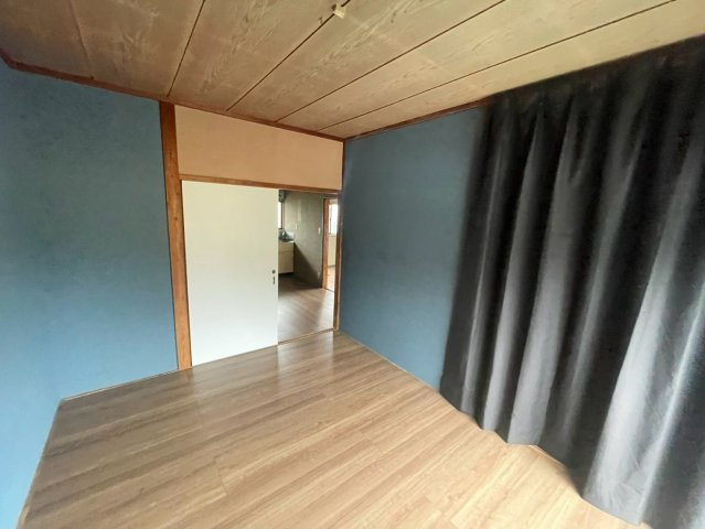 茨城県行方市　一棟アパートの洋室