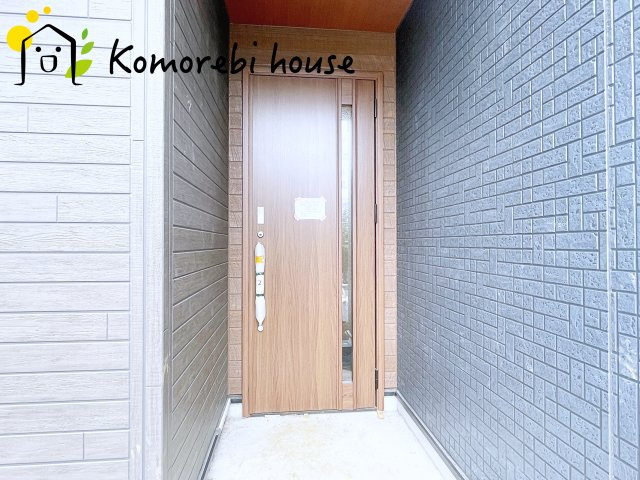 上尾市今泉　5期　新築一戸建て　ブルーミングガーデン　02の玄関|2026.9.19撮影済み