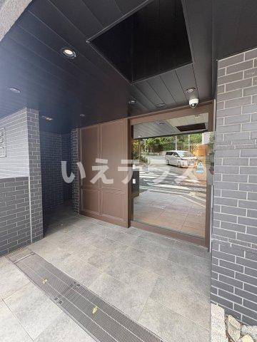 エステムコート新神戸Ⅱ駅前山手のエントランス