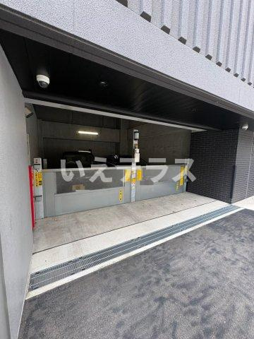 エステムコート新神戸Ⅱ駅前山手の駐車場