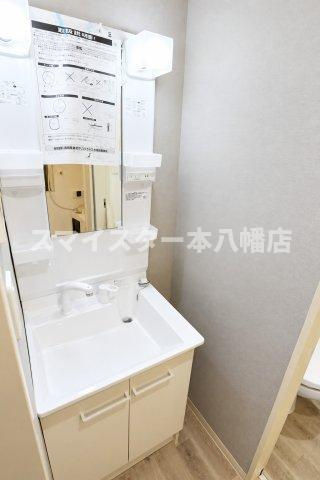 千葉市中央区登戸３丁目のアパートの洗面所