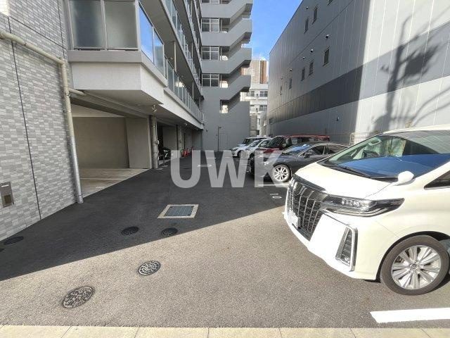 名古屋市中区新栄２丁目の賃貸マンションの駐車場