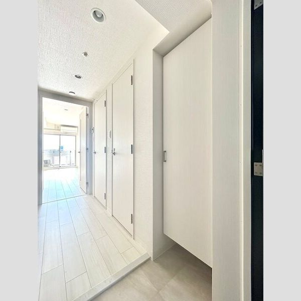 名古屋市中区新栄２丁目の賃貸マンションのロビー