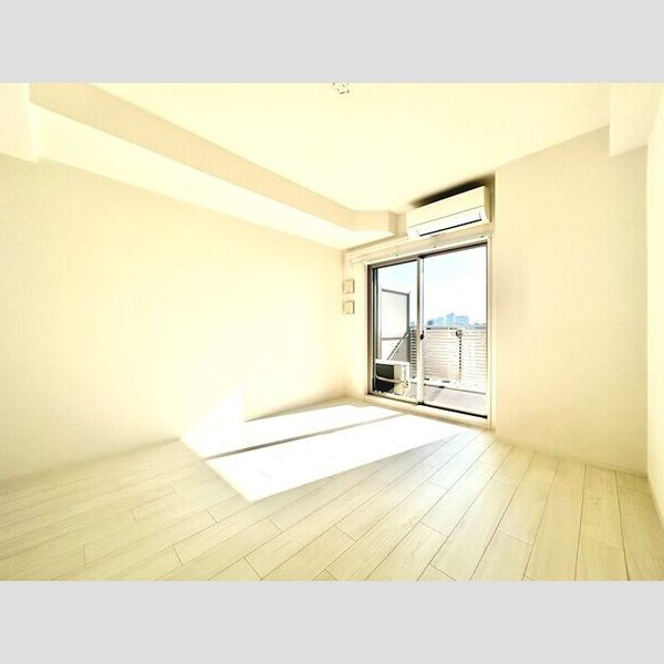 名古屋市中区新栄２丁目の賃貸マンションの居間・リビング