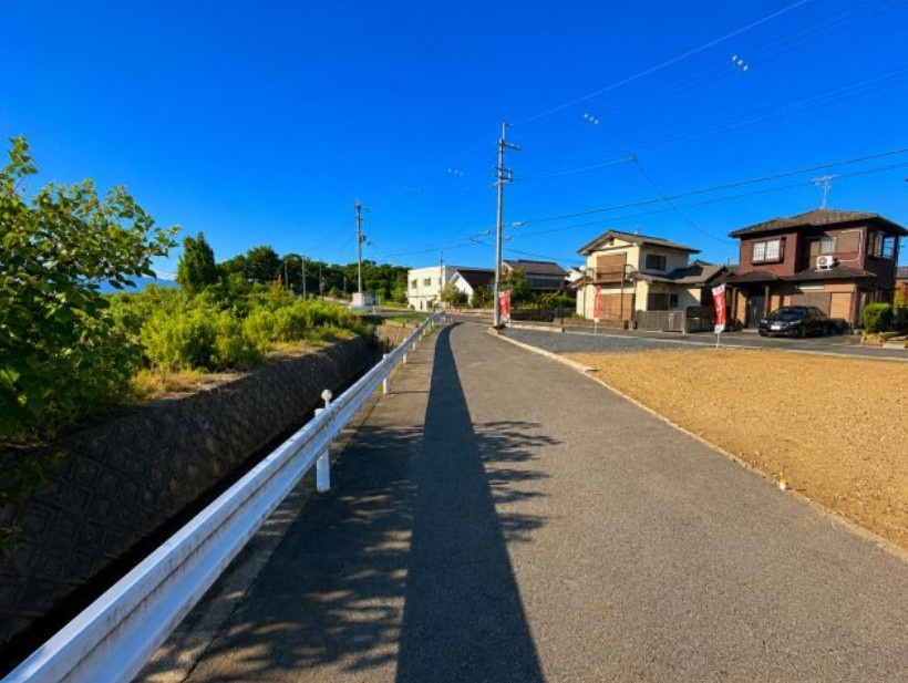 野洲市市三宅　売土地の外観