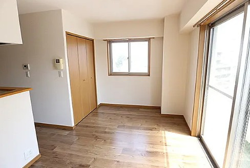 東村山市栄町１丁目の賃貸マンションの内装