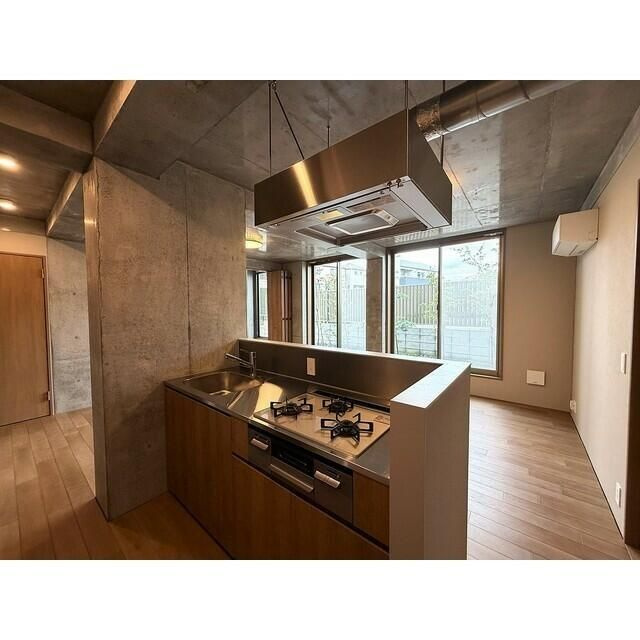 ＳＯＬＵＭ世田谷砧のキッチン