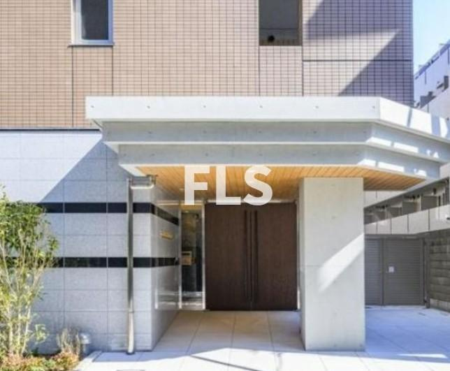 新宿区新小川町の賃貸マンションのエントランス