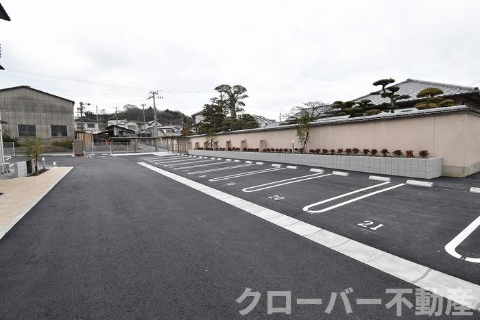 メゾン勝賀 A棟の駐車場|駐車場